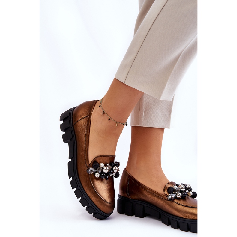 Loafers damer på plattformen Laura Messi 2392 mörkt guld gyllene 2