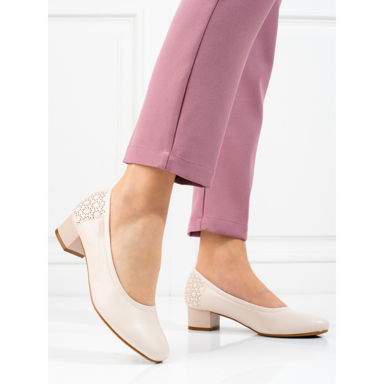 W. Potocki Kvinnors lågklackade pumps Potocki beige 2