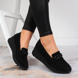 Filippo DP3632 lädermockasiner på kil med kedja svart 1