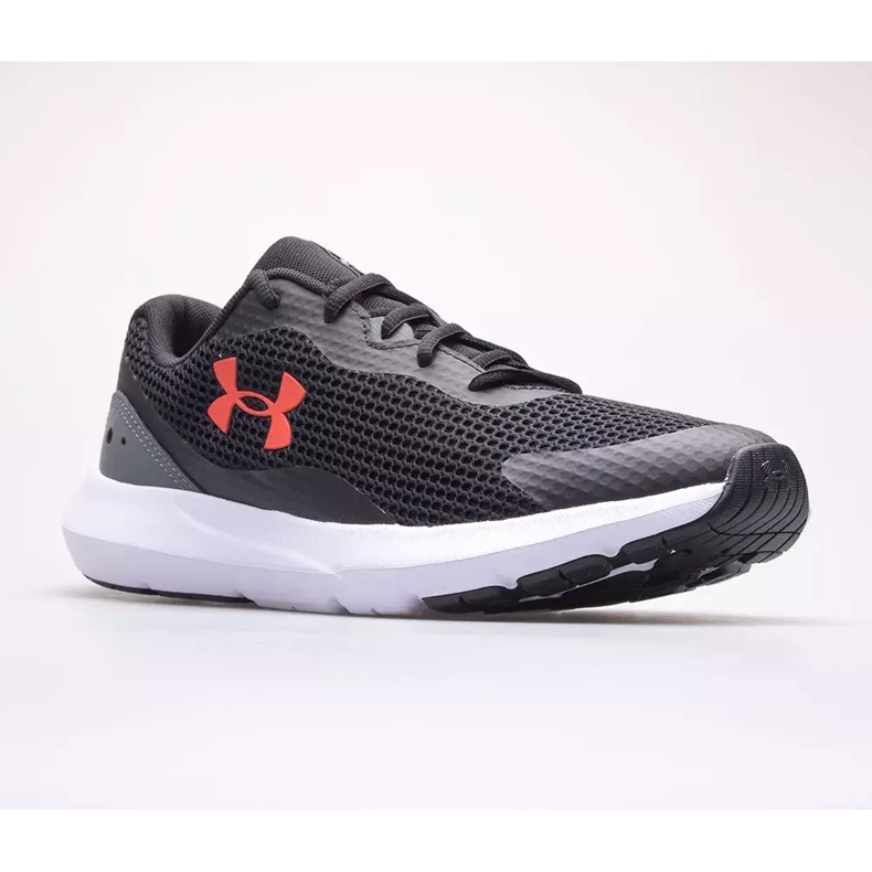 Under Armour Surge 3 herrskor 3024883-006 svart 1