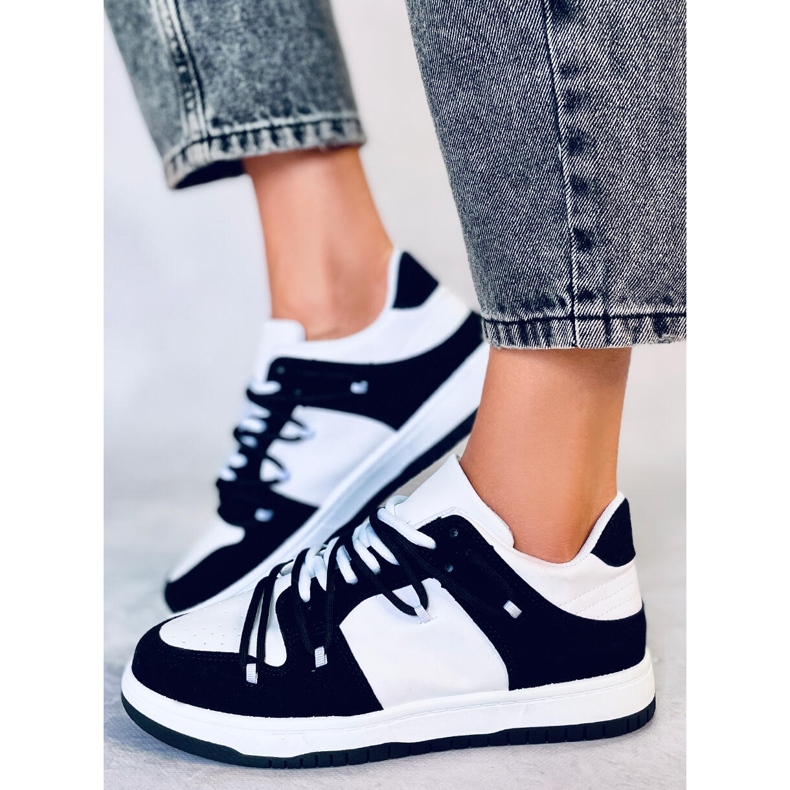 BM Panda sneakers Hart VIT/SVART 1