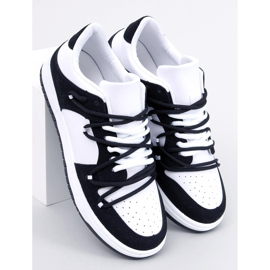 BM Panda sneakers Hart VIT/SVART 2