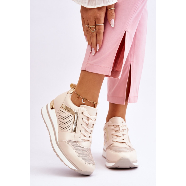 PG1 Lädersportskor på en låg kil Beige Braylen 1