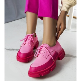 BM Rosa skor med massiv sula från Kay 1