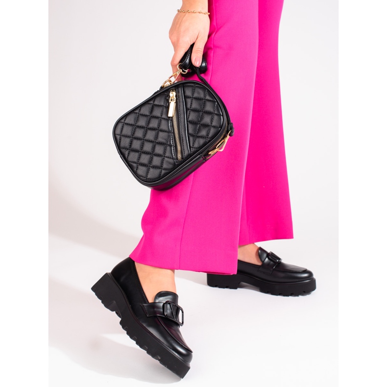 Vinceza damskor gjorda av svart ekoläder 1