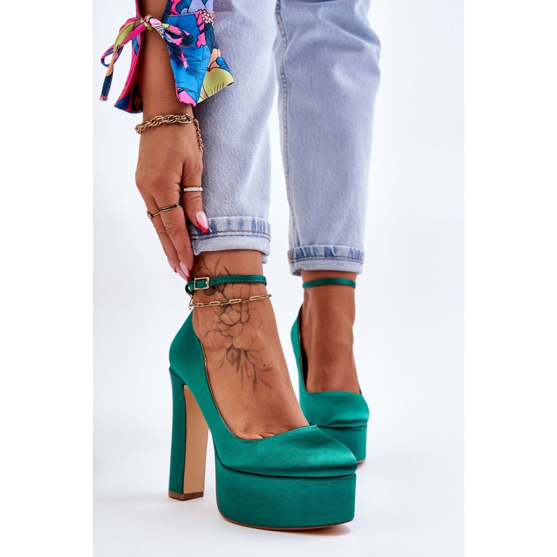 BM Fashionabla Pumps På En Hög Klack Grön Hayden 1