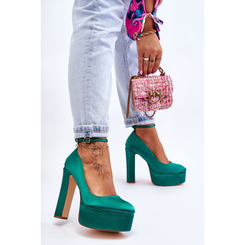 BM Fashionabla Pumps På En Hög Klack Grön Hayden 2