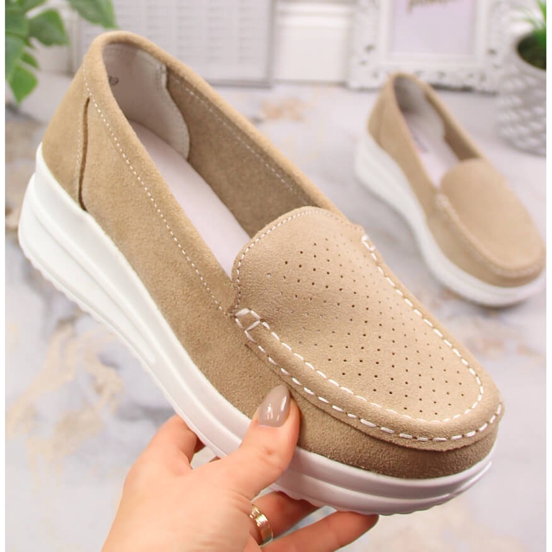 Loafers i mocka i läder för kvinnor på den beige plattformen Artiker 52C1759 1