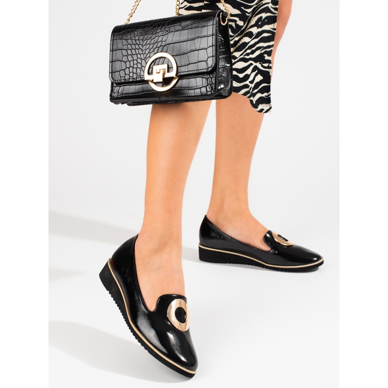 Patentsvarta Shelovet loafers 1