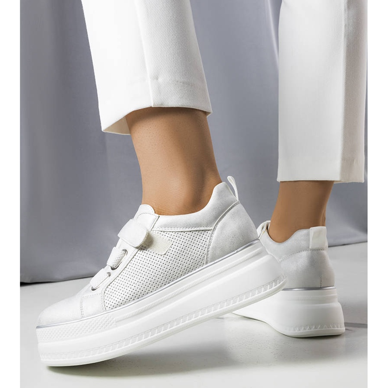 PA1 Silver platå sneakers från Armina silver- 1