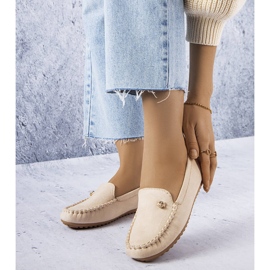 BM Beige loafers med innersula i läder från Verrill 1