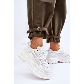 Sportskor på en massiv plattform GOE LL2N4029 Vit 2