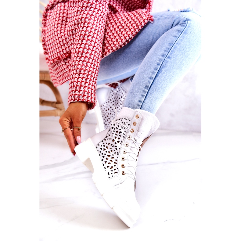 FILIPCZYK Vita Aileen stövlar i genombrutet läder 3