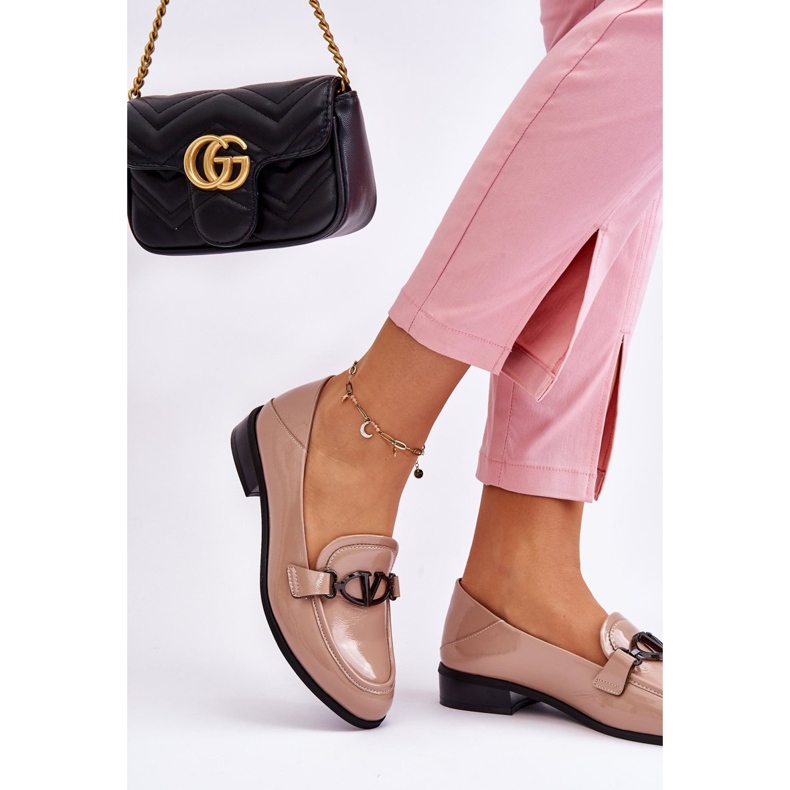 Vinceza Patentbeige Marra Loafers med platt klack 2