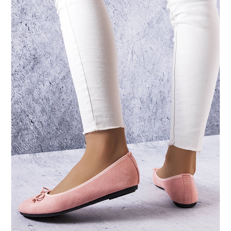 BM Rosa ballerinor med en Chandonnet-rosett 1