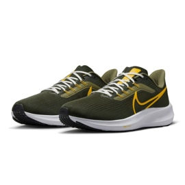 Löparskor Nike Pegasus 39 M FD0785-300 grön 1