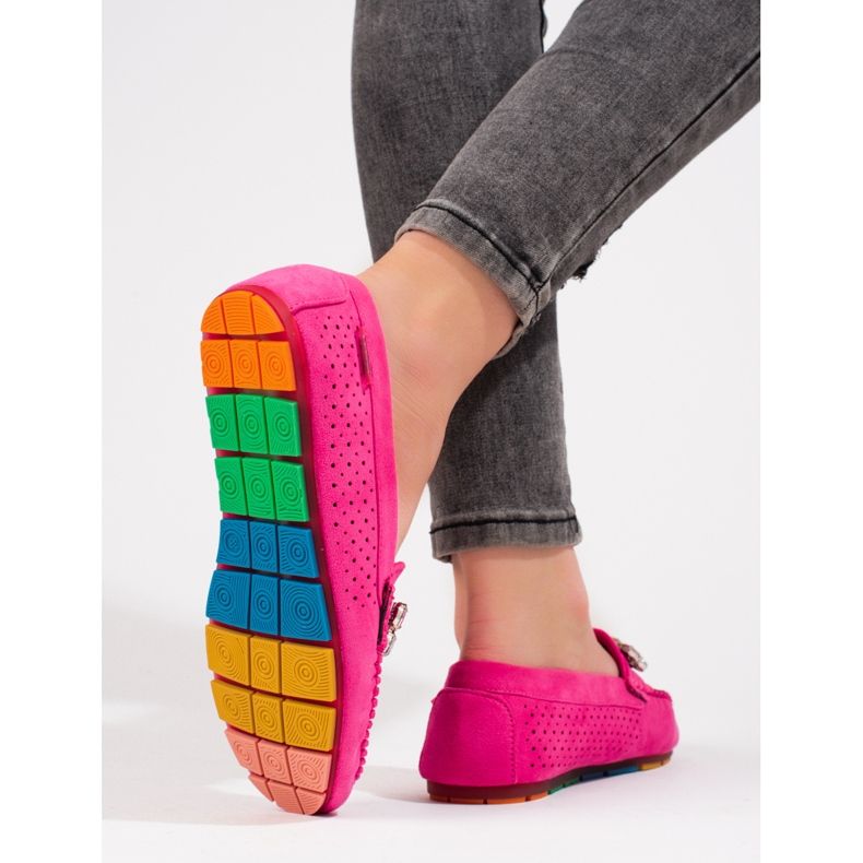 Rosa kvinnors genombrutna loafers med kristaller Shelovet mocka 2