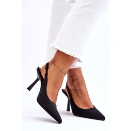 FS1 Klassiska svarta Whitley spetsiga klackar 2