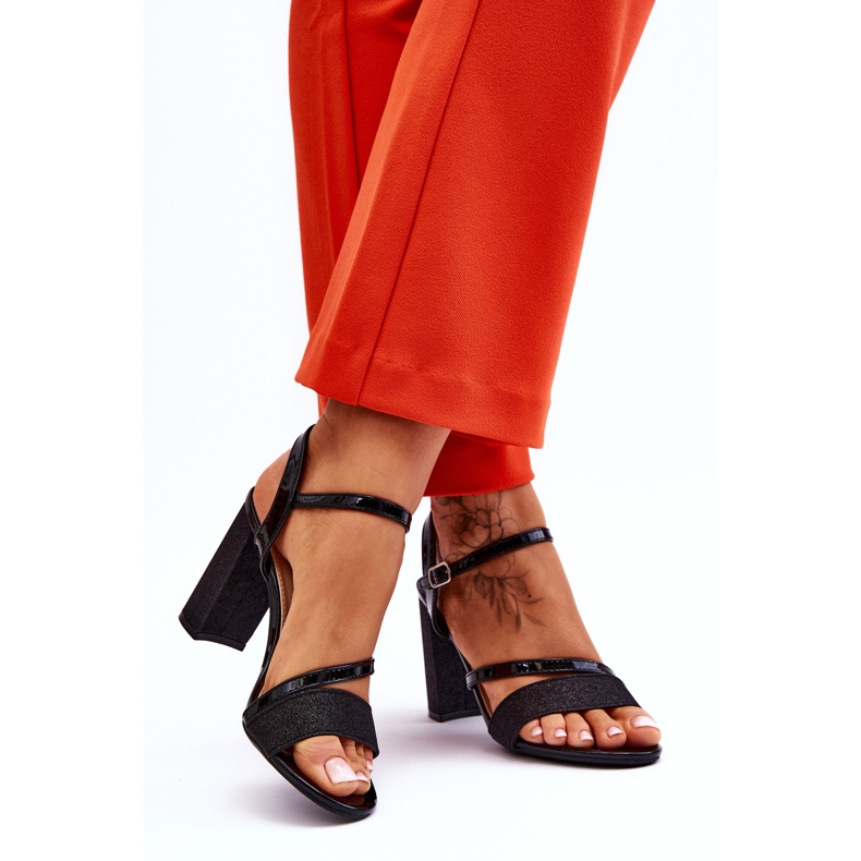 Vinceza Glänsande svarta Alicia sandaler med hög klack 2