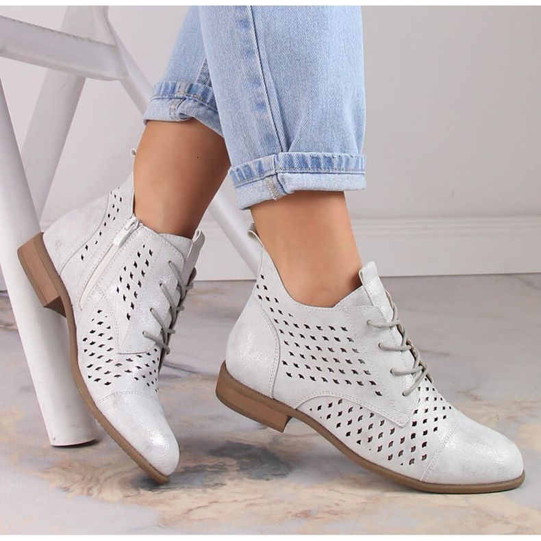 Dam genombrutna stövlar i silver Jezzi ASA142-45 1