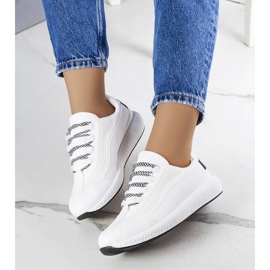 BM Tracey vita sneakers 1