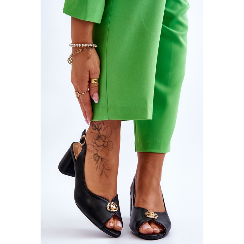 Fashionabla svarta läder sandaler svart 1