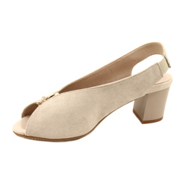 Sandaler på stolpen Daszyński SA169-6 beige 2