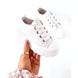 Barns sneakers på den vita plattformen 2