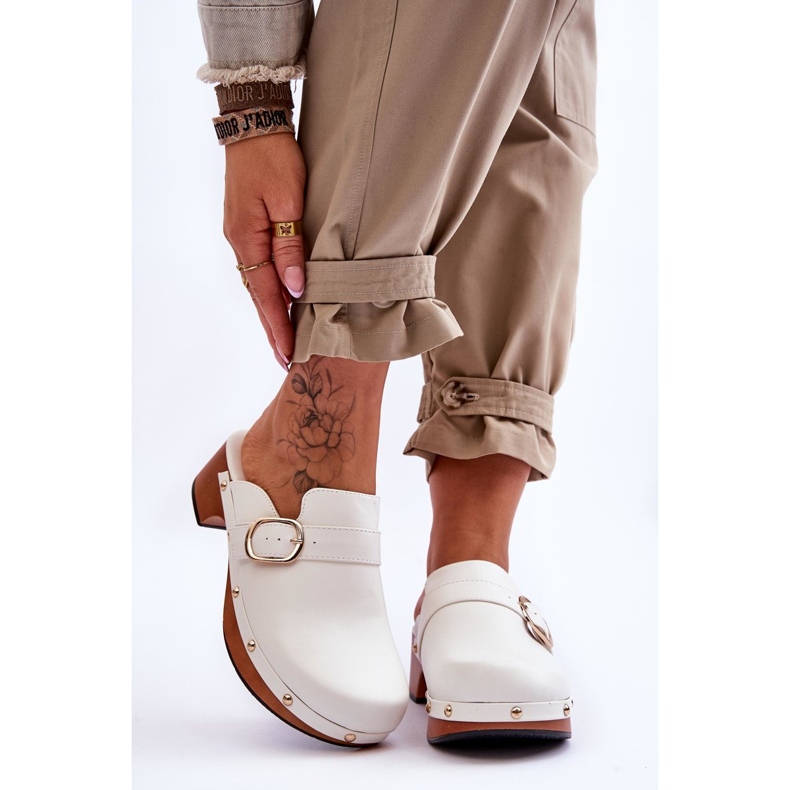 FI1 Kvinnors skinntofflor Träskor Vita Fanett 1