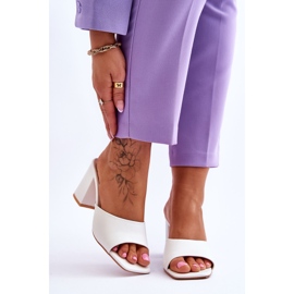 FJ1 Klassiska tofflor i läder, vit Loara 1