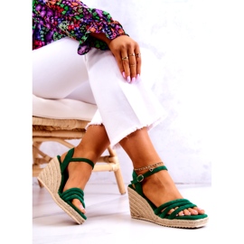 FJ1 Gröna Louisianasandaler i mocka 6