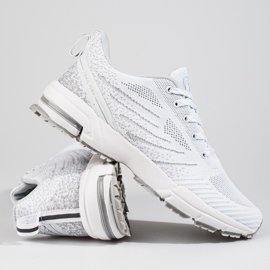 Vita herrsportskor på tjock sula DK 1