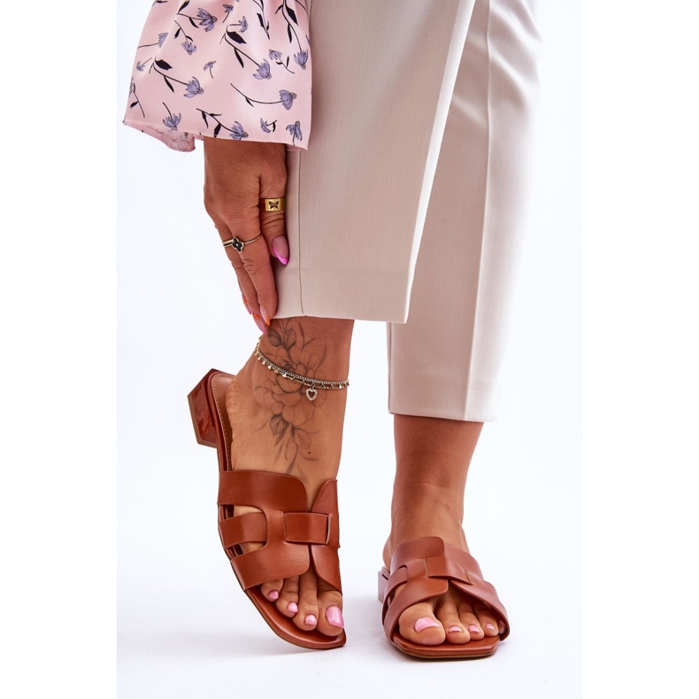 FJ1 Klassiska Camel Fendy lädertofflor för kvinnor brun 1