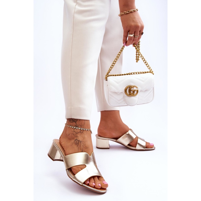 FJ1 Klassiska lågklackade lädersandaler Golden Miley gyllene 2