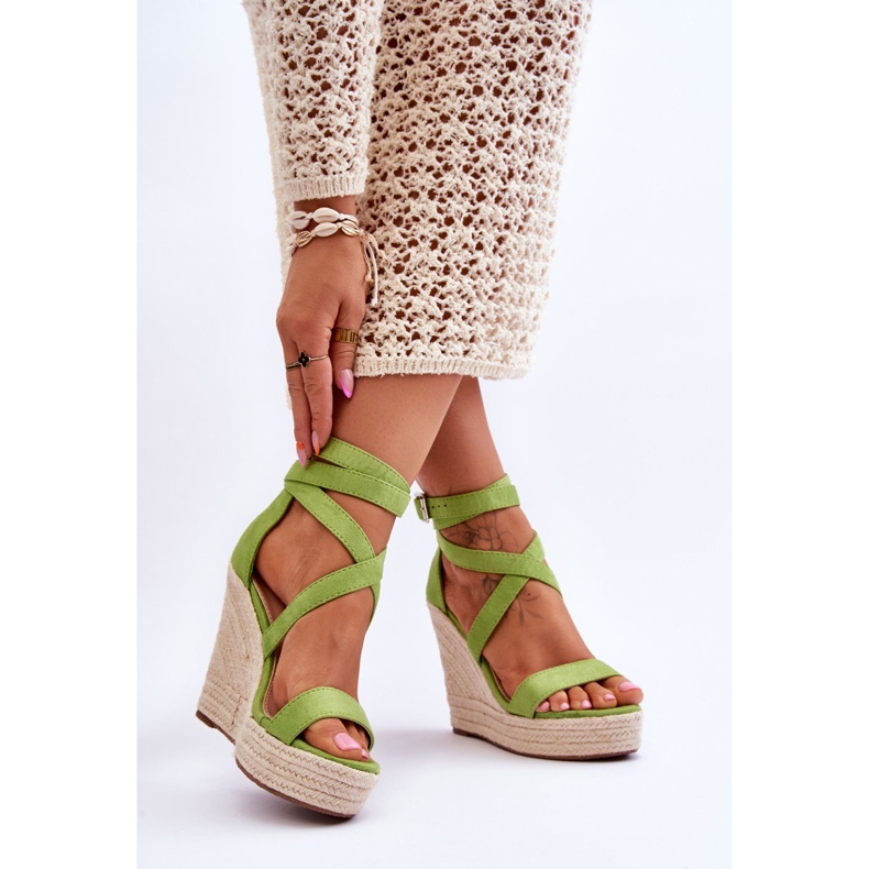 FJ1 Bekväma gröna Lemira sandaler med hög kil 2