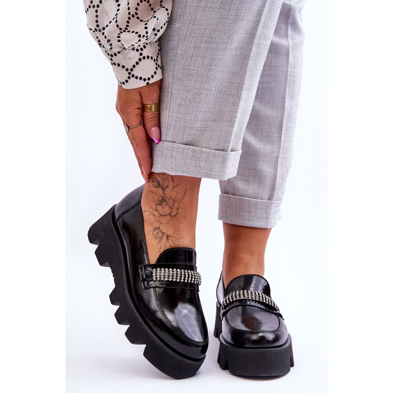 Fashionabla Loafers På Plattformen Med Dekoration Laura Messi 2600 Svart 1