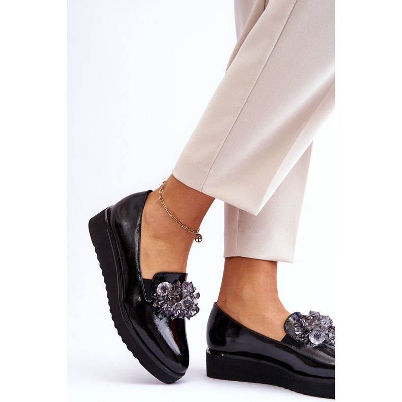 Vinceza Lackade Wedge Loafers Med Kristaller Svart Loresa 2