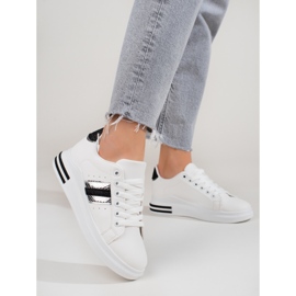 Shelovet dam sneakers på en hög plattform vita 1