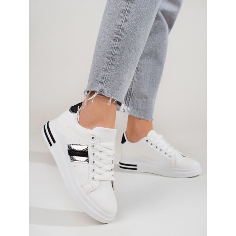 Shelovet dam sneakers på en hög plattform vita 1