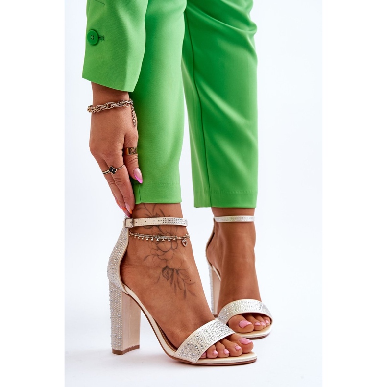 Högklackade damsandaler med zirkoner Beige Idealistic 1