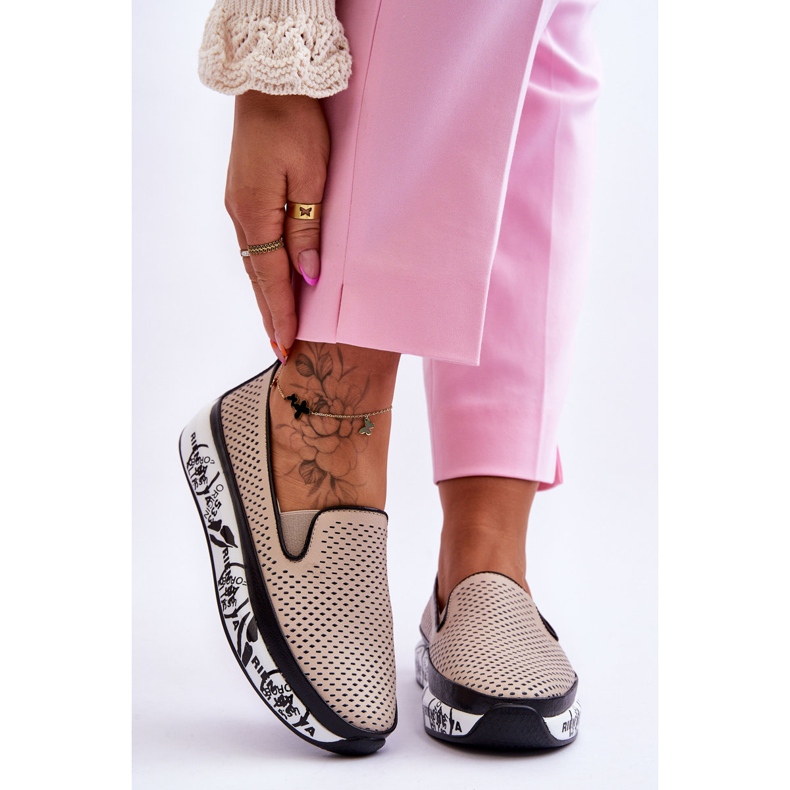 S.Barski Genombrutna lädersneakers för kvinnor Slip-On Beige Sorito 1