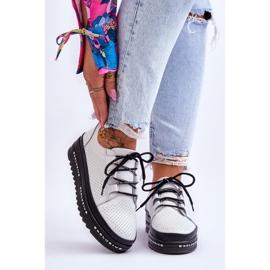 S.Barski Genombrutna sportskor i läder Vit Leonor 1