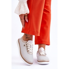 S.Barski Fashionabla genombrutna sportskor i läder Vit och guld Cantare 1