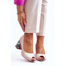 Lewski Shoes Läderpumpar med dekorativ klack Leski-skor 2608/K Beige Pearl 1