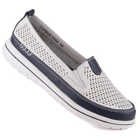 Läder bekväma slip-on skor för kvinnor vita eVento 5364 1