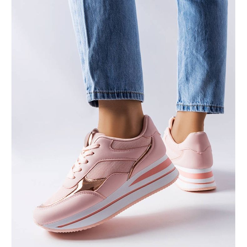 Rosa sneakers med tjock sula från Ethel 1