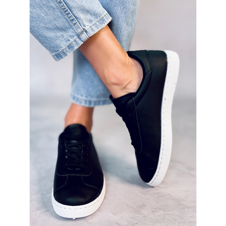 Girbo Black damsneakers svart 1