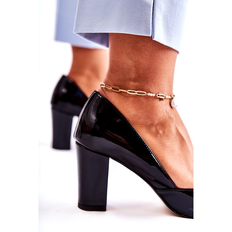 Alberto Violli Kvinnors lackerade pumpar på den svarta stolpen 4