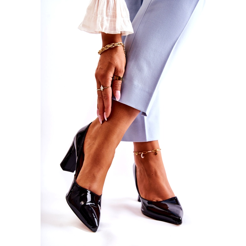 Alberto Violli Kvinnors lackerade pumpar på den svarta stolpen 1