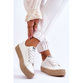 Fashionabla flätade sneakers Lee Cooper LCW-23-31-1796L Vit 2